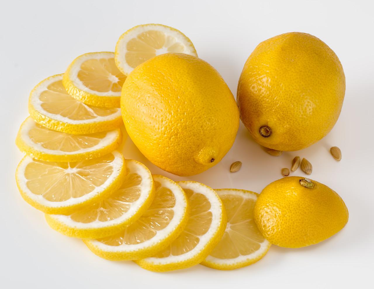 Amazing Health benefits of lemons