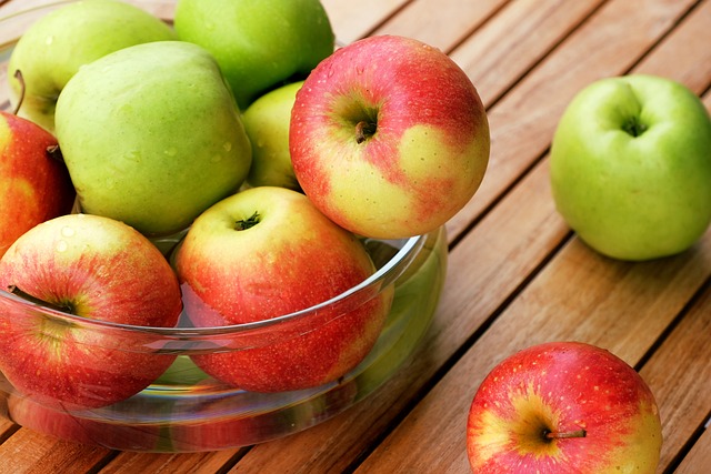 27 Common Types of Apples